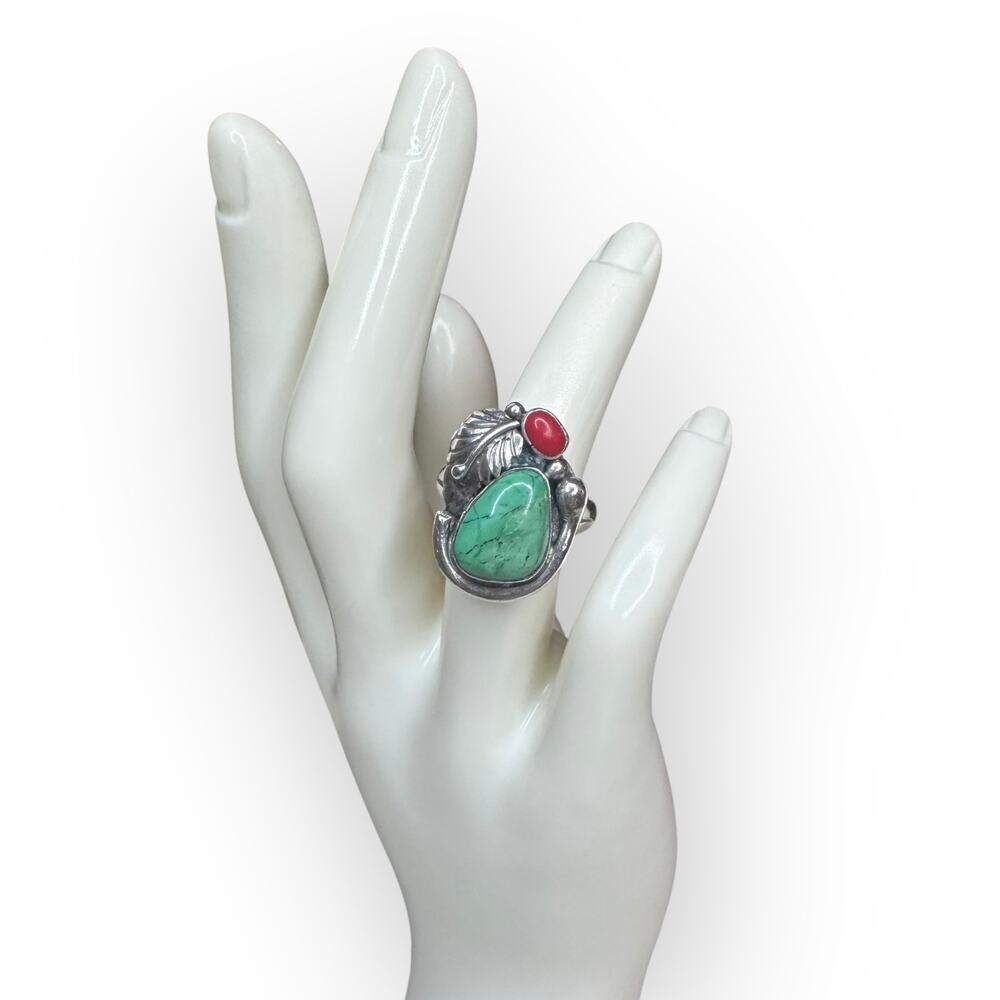 Vintage Navajo Style Sterling Silver Ring Turquoise & Coral Stones Size 6.25